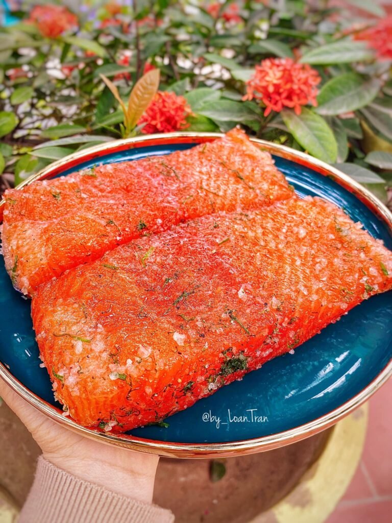 Cách làm cá hồi muối (Hình ảnh chi tiết) 10 cach lam ca hoi muoi anh 2