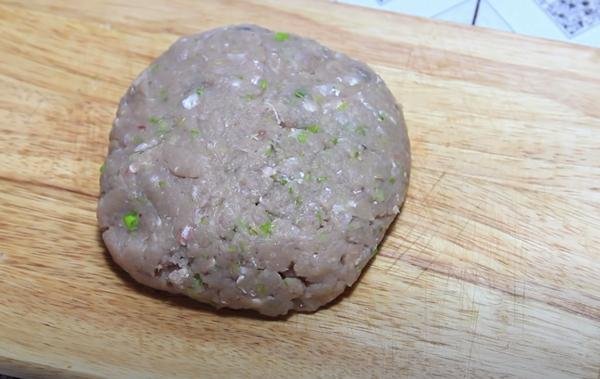 cach-lam-cha-ca-khong-can-may-xay-2