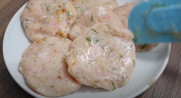 cach-lam-cha-ca-khong-can-may-xay-4