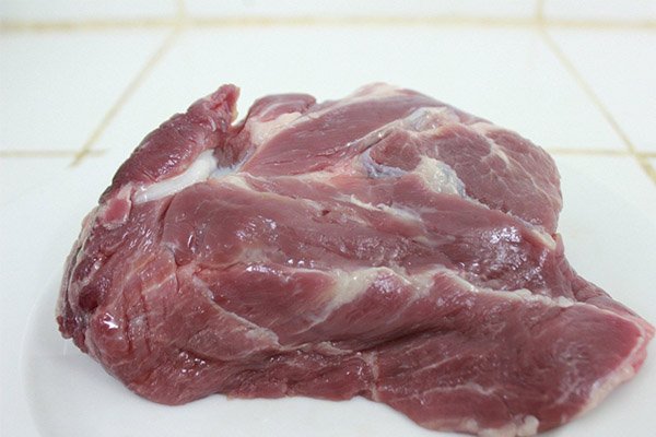 cách làm chả lụa truyền thống