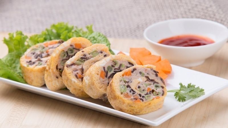 Cách làm chả trứng cuộn ngũ sắc