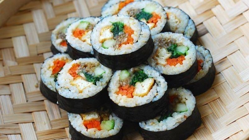 Kimbap đậu hũ