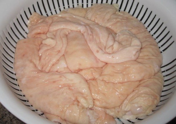 Làm sạch dồi heo - cách làm dồi heo miền bắc