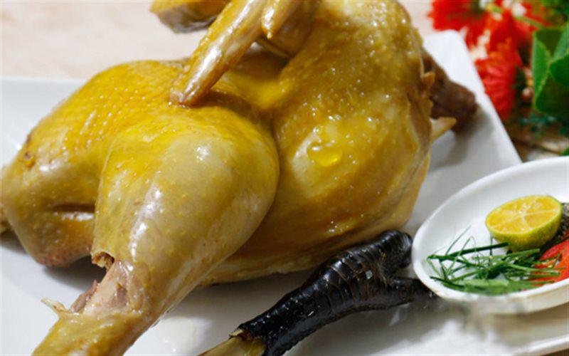Thưởng thức gà hấp muối sả Thưởng thức gà hấp muối sả