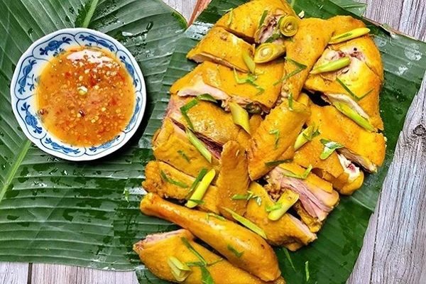 Cách làm gà hấp muối