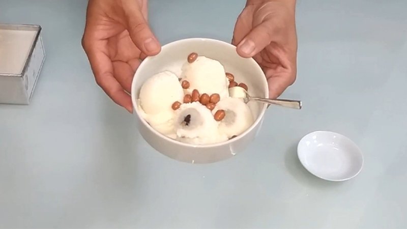 Kem nhãn có hương vị mềm xốp, ngọt thơm