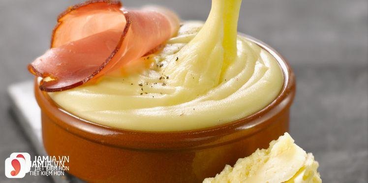 Cách làm khoai tây nghiền Aligot