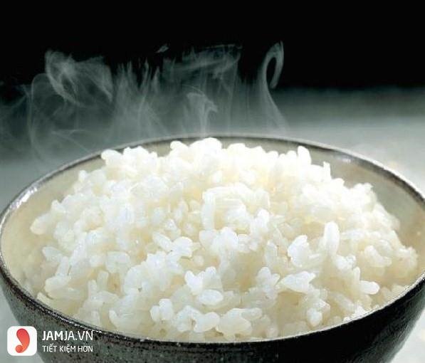 Cách cuộn kimbap bằng nilon 3