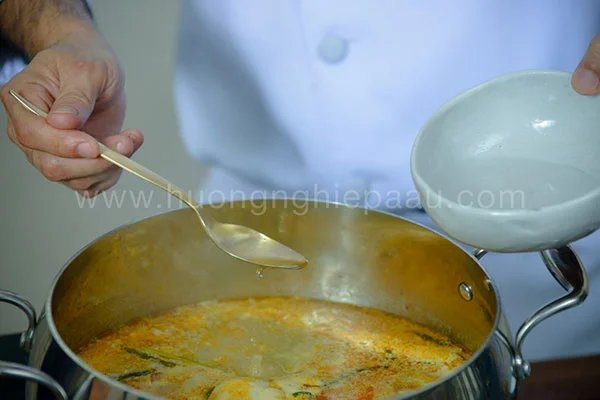 cách làm lẩu riêu cua sườn sụn bắp bò
