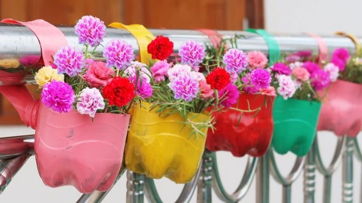 cách làm lọ hoa bằng chai nhựa