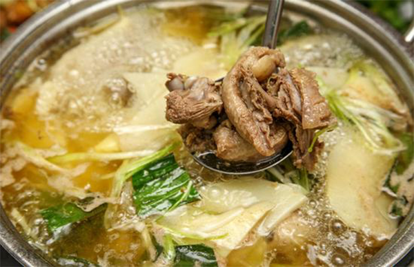 Măng chua có thể chế biến thành nhiều món ăn ngon - cách làm măng chua