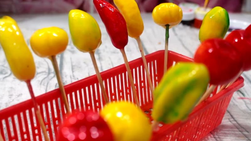 Bánh đậu xanh trái cây thơm ngon Bánh đậu xanh trái cây thơm ngon