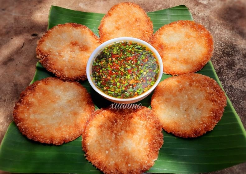 cach lam nuoc cham com chay 4