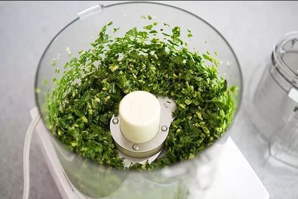 cach lam sot pesto 2