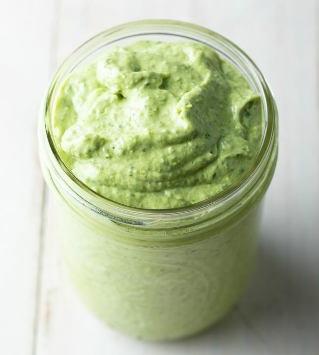 cach lam sot pesto 7
