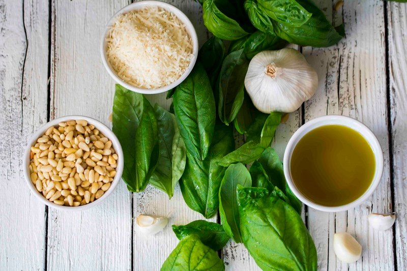 cach lam sot pesto