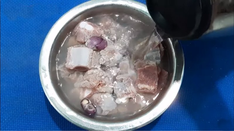 Sơ chế nguyên liệu Sơ chế nguyên liệu