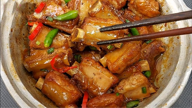 Món sườn kho tiêu Món sườn kho tiêu