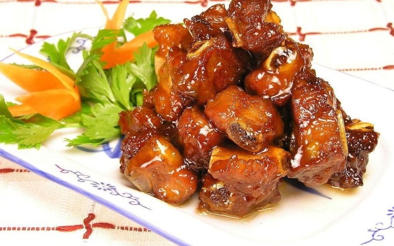 Thưởng thức sườn non kho tiêu Thưởng thức sườn non kho tiêu