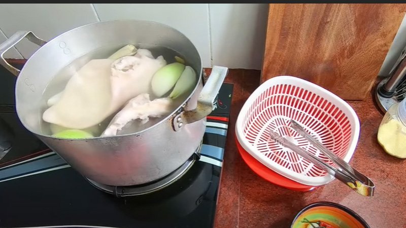 Sơ chế các loại nguyên liệu