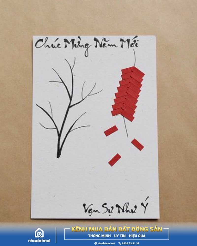 Tràng pháo giúp tấm thiệp trở nên ấn tượng nổi bật