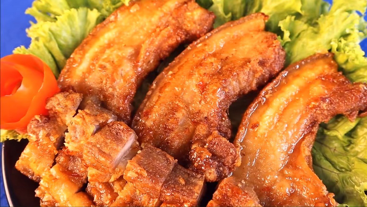 cach-lam-thit-ba-roi-chien-nuoc-mam.