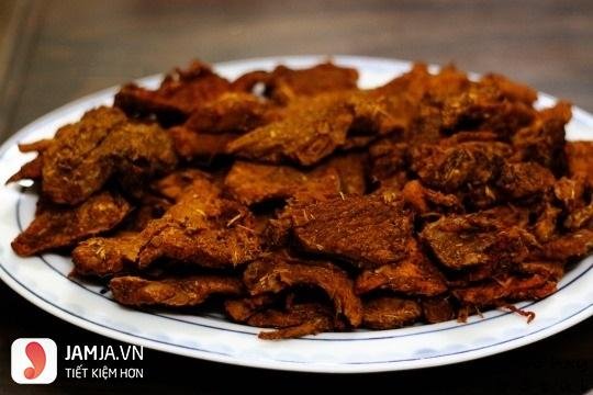 Cách làm thịt lợn giả bò khô với gia vị bò khô bằng lò vi sóng