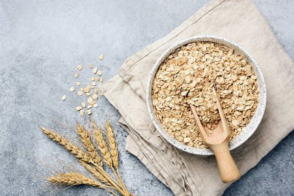 Cách làm trắng bằng yến mạch