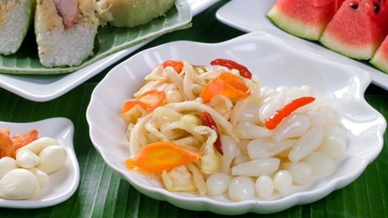 Củ kiệu chua ngọt bằng tro bếp