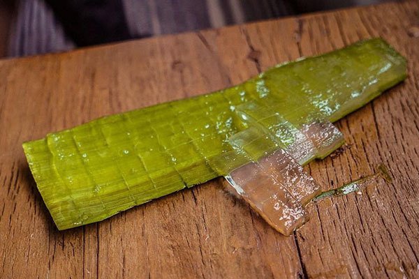 cách nấu nha đường phèn lá dứa