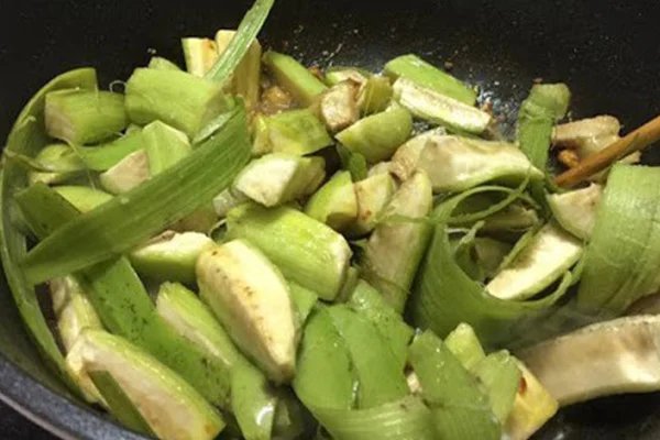 cách nấu ốc chuối xanh