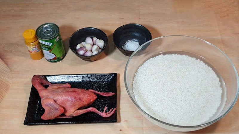 Nguyên liệu làm món xôi chim bồ câu