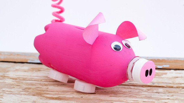 Cách tái chế chai nhựa thành đò chơi con heo cho trẻ