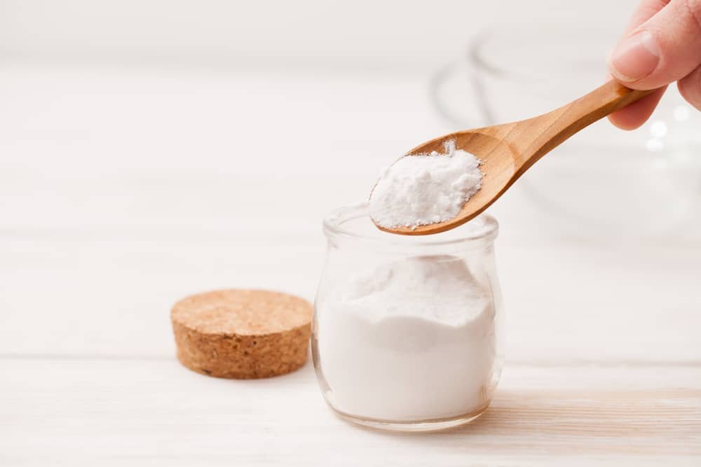 cách trị thâm đầu gối bằng chanh và baking soda