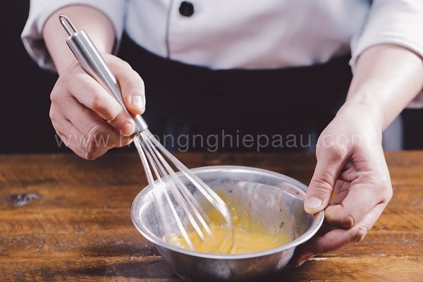 công đoạn làm nhân kem