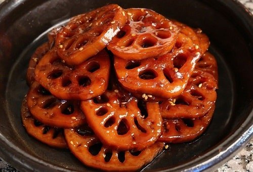 Củ sen kho nước tương