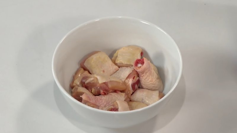 Chặt gà nòi Chặt gà nòi