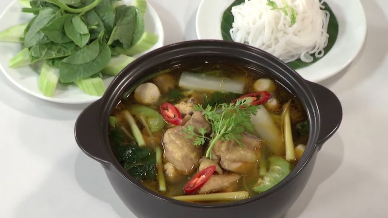 Lẩu gà nòi Lẩu gà nòi
