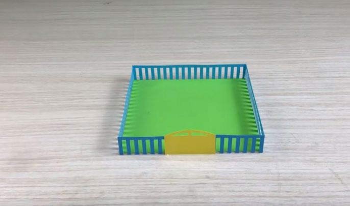 Dán thêm cánh cổng vào