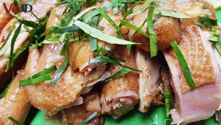 Gà ủ muối xông khói