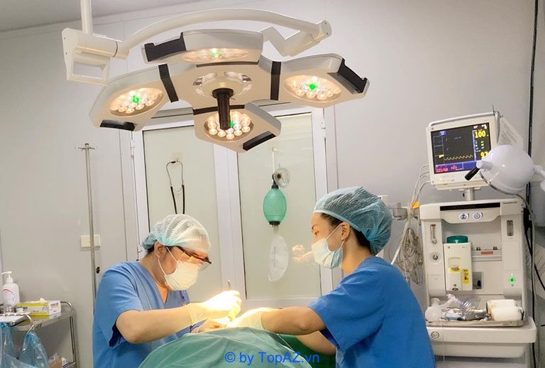 Địa chỉ cắt môi trái tim đẹp tại Hà Nội