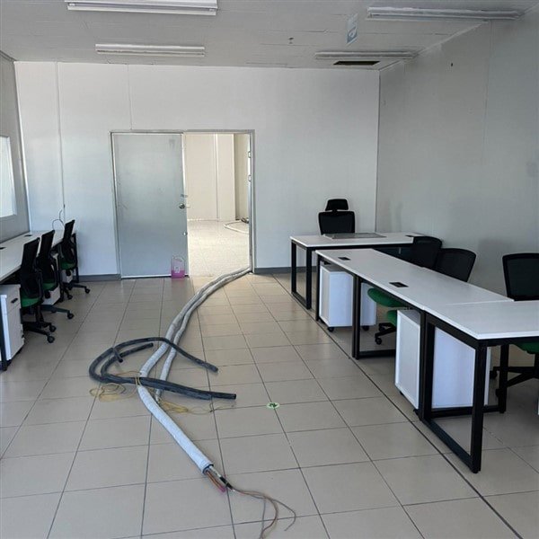 Đồ nội thất văn phòng là gì