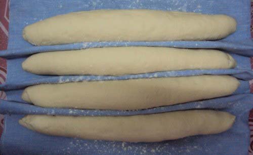 bánh mì lạt hình 3