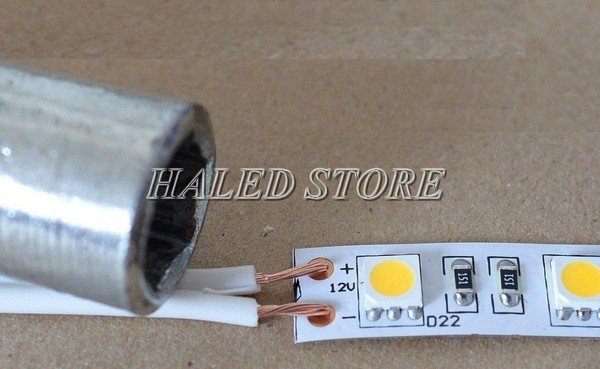 Dụng cụ cần thiết làm đèn LED 12V