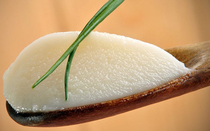 Mỡ lợn giúp làm mềm mượt áo da, đánh bay mọi vết nhăn