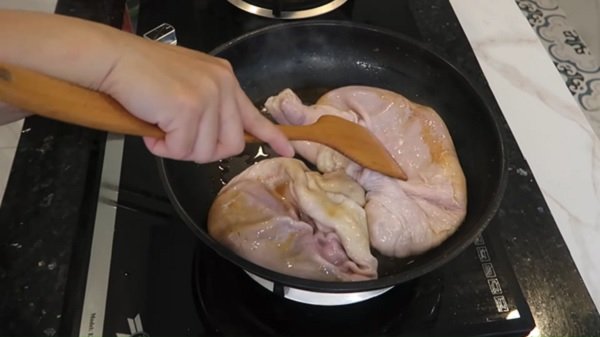 dùng nước mắm để khử mùi hôi 