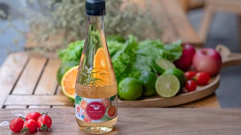 Làm sạch lưỡi heo bằng giấm
