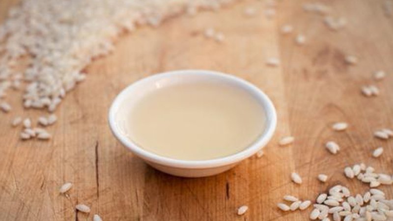 Giấm gạo trắng