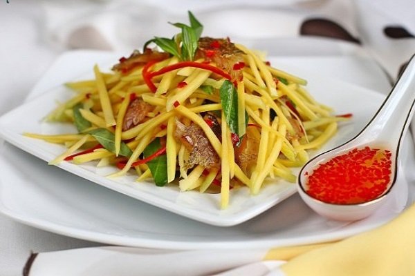 gỏi cá đuối xoài khô