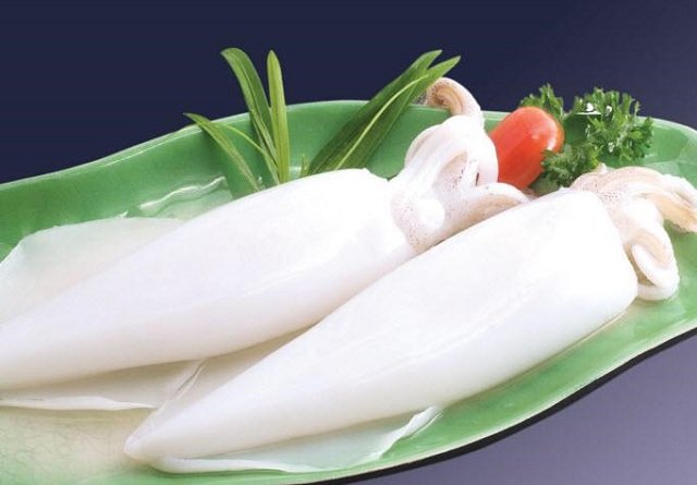 Gợi ý các cách sơ chế mực sạch hết nhớt, không bị tanh